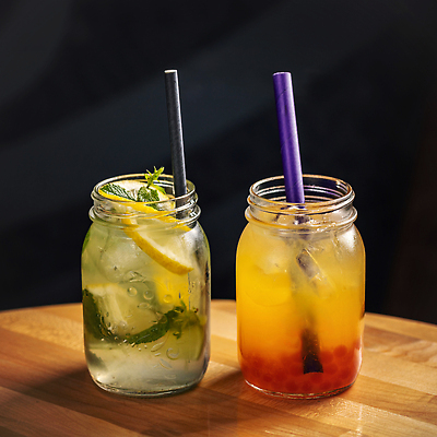 포토 JPG 해외이미지 계절 열매 음료 조각 잎 과일 재료 부분 공 유리 탁자 귤 건강 사람없음 목재 물 여름 얼음 주스 추위 신선 칵테일 항아리 액체 달콤 맛 시원함 레몬 레모네이드 민트 상쾌 유기농 젤리 밀짚 소다 숙성 핸드메이드 맛있는 해외202310 해외포토 자연요소 나무 식물 웰빙 감정 가구 컨셉 재질 디저트 주류 도자기 짚 허브 에이드 파일형식