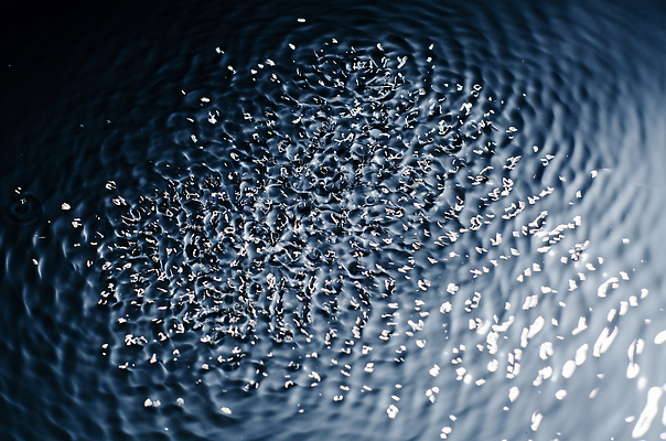 포토 JPG 해외이미지 라이프스타일 배너 호수 물결 파도 바다 백그라운드 패턴 자연 벽지 표면 추상 불꽃 사람없음 물 파란색 빛 태양 뷰티 반사 수영 활발 거품 흐름 수확 소용돌이 흰색 신선 원형 액체 서핑 떨어짐 아래 진동 질감 보케 깊이 블러 해외202310 해외포토 자연요소 도형 컬러 컨셉 무늬 농업 불 생활 회오리 수상스포츠 방향 생태계 위치 파일형식