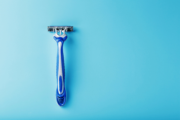 포토 JPG 해외이미지 사람없음 파란색 시원함 면도기 카피스페이스 해외202310 해외포토 컬러 위생용품 공백 파일형식