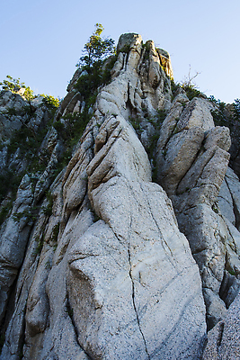 포토 JPG 해외이미지 호수 바다 여행 자연 산 풍경 사람없음 초록색 물 여름 강 봄 폭포 흐름 바위 개울 숲 암초 해외202310 해외포토 자연요소 계절 컬러 컨셉 돌_바위 생태계 파일형식