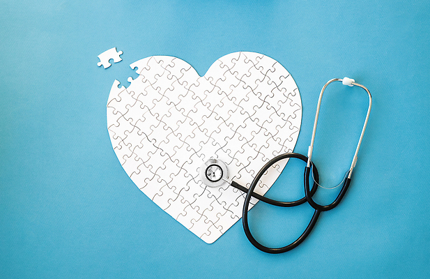 포토 JPG 해외이미지 청진기 사람없음 파란색 하트 퍼즐 퍼즐조각 해외202310 해외포토 모양 컬러 조각 의료기기 파일형식
