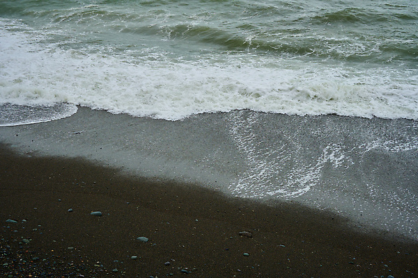 포토 JPG 해외이미지 파도 바다 여행 백그라운드 자연 날씨 풍경 해변 사람없음 야외 물 여름 파란색 뷰티 환경 힘 거품 흰색 떨어짐 위험 폭발물 지중해 역동적 분무기 내추럴 블러 폭풍우 해일 힘찬 해외202310 해외포토 자연요소 계절 무기 컬러 컨셉 비_날씨 자연재해 생태계 파일형식