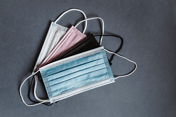 포토 JPG 해외이미지 건강 병원 가면 마스크 안전 사람없음 컬러풀 고통 의사 수술 오염 호흡기관 바이러스 보호 질병 예방 보안 고립 돌봄 위생관리 인플루엔자 전염병 필터 코로나바이러스 해외202310 해외포토 감정 컬러 컨셉 의학 모션 관리 치료 의료진 장기_의학 파일형식