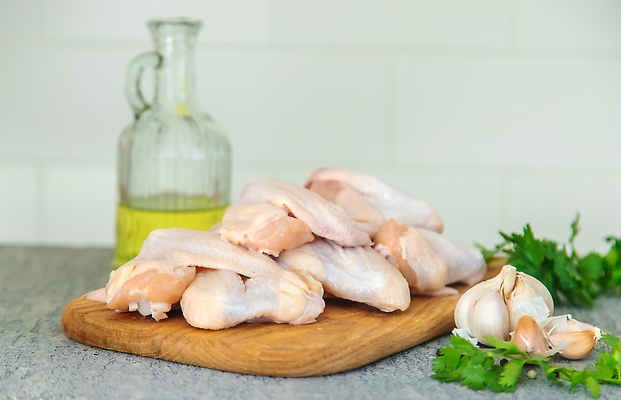 포토 JPG 해외이미지 음식 백그라운드 다이어트 재료 탁자 조류 건강 마늘 육류 요리 사람없음 목재 식사 저녁식사 치킨 흰색 신선 선택 상품 정상 가슴 자르기 허브 피부 향신료 준비 유기농 날것 소금 레시피 후추 허벅지 단백질 드럼스틱 생식 암탉 카피스페이스 해외202310 해외포토 나무 식물 동물 웰빙 컬러 가구 컨셉 채소 식재료 모션 신체부위 공백 닭 암컷 닭고기요리 영양소 향미료 파일형식