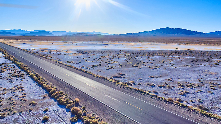 포토 JPG 해외이미지 공원 도로 길 모래 파도 바다 섬 여행 하늘 날씨 휴가 산 안테나 국립공원 사람없음 물 태양 평화 맑음 일몰 사막 흰색 만 캘리포니아 드론 수평선 해외202310 해외포토 자연요소 공공시설 컬러 컨셉 통신 교통시설 노을 미국 파일형식