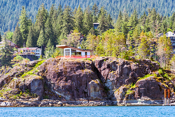 포토 JPG 해외이미지 파도 바다 백그라운드 캐나다 교통시설 자연 하늘 새로움 산 주택 사람없음 빨간색 물 파란색 울타리 항구 맑음 하이킹 흰색 만 보트 휴양지 수로 해군 암초 모터보트 네비게이션 주입구 해외202310 해외포토 자연요소 컬러 교통 컨셉 북아메리카 레저 날씨 군대 건물 담장 장소 배 시설 생태계 선박 파일형식