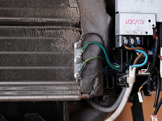 포토 JPG 해외이미지 산업 벽 백그라운드 주택 실내 사람없음 환경 기계 방 고통 장비 추위 업무 뜨거움 부채 오염 기술자 바이러스 수리 닫기 질병 시원함 오브젝트 전자 먼지 정비공 박테리아 유지 알레르기 감싸기 기후변화 냉각기 돌봄 위생관리 필터 해외202310 해외포토 직업 감정 의학 모션 날씨 관리 내부 건물 작업 변화 파일형식