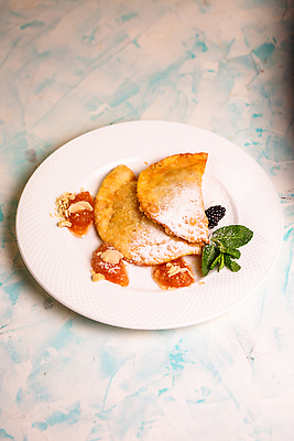 포토 JPG 해외이미지 접시 디저트 사람없음 달콤 민트 블랙베리 딸기잼 슈가파우더 해외202310 해외포토 식기 음식 과일 맛 잼 허브 파일형식