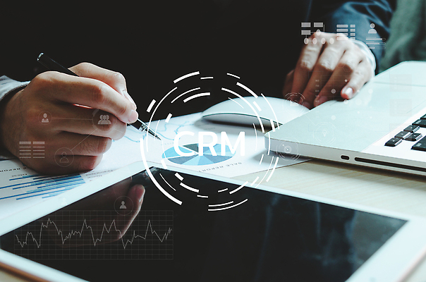 포토 JPG 해외이미지 남자 컨셉 인터넷 비즈니스 통신 사람없음 컴퓨터 판매 스크린 웹 비즈니스맨 네트워크 시장 목표 분석 서비스 경영자 클릭 경영 돌봄 마케팅 소셜 소프트웨어 인터페이스 채용 가상 해외202310 해외포토 모션 사람 전자제품 직장인 리더 파일형식