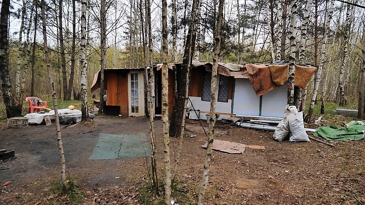 포토 JPG 해외이미지 건축양식 지붕 주택 텐트 사람없음 건물 고통 도시 도심 파편 오두막 폭격 가난 사회이슈 캘리포니아 노숙자 랜드마크 빈민가 옛날 재앙 해외202310 해외포토 건축물 건축 감정 컨셉 캠핑도구 미국 공격 파일형식
