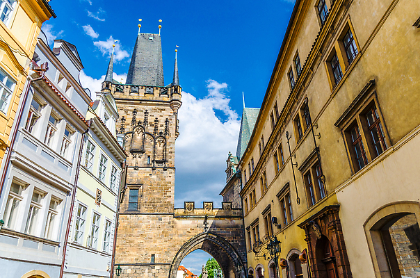 포토 JPG 해외이미지 유럽 여행 건축양식 하늘 거리 풍경 사람없음 건물 강 도시풍경 탑 도시 센터 역사 체코 프라하 타운 고딕 공화국 랜드마크 보헤미아 수도권 옛날 해외202310 해외포토 건축물 건축 나라 지역 파일형식