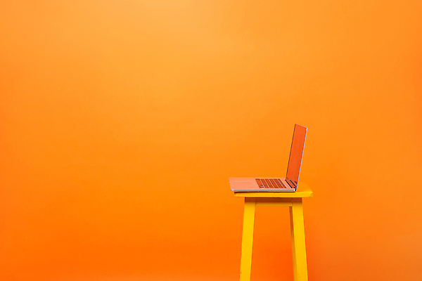 포토 JPG 해외이미지 템플릿 벽 인터넷 의자 비즈니스 통신 모바일 아이디어 기술 실내 한명 사람없음 옆모습 노트북 컴퓨터 사무실 금속 디지털 모니터 공책 자료 공백 장비 업무 오픈 네트워크 은색 연결 휴대용 무선전화기 싱글 와이파이 전자 시스템 승진 전자상거래 고립 얇은 프리랜서 카피스페이스 미니멀 비어있는 해외202310 해외포토 직업 1 뷰포인트 컬러 가구 컨셉 재질 문구용품 사람 내부 전자제품 작업 전화기 오브젝트 무선인터넷 파일형식