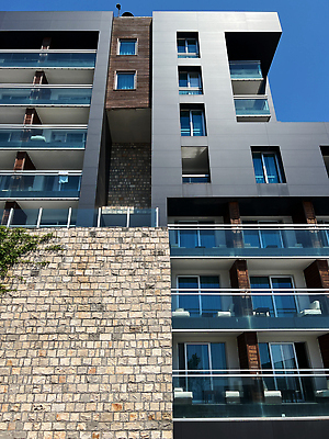 포토 JPG 해외이미지 디자인 벽 여행 건축양식 창문 호텔 미래 벽돌 아파트 사람없음 도시풍경 탑 금속 고층빌딩 발코니 도시 고급 큼 휴양지 철책 해외202310 해외포토 건축물 건축 컨셉 재질 숙소 주택 풍경 빌딩 장소 크기 파일형식