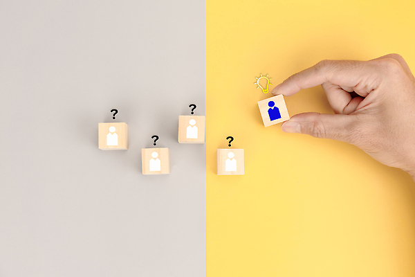 포토 JPG 해외이미지 직업 손 응시 백그라운드 컨셉 회사 비즈니스 성공 아이디어 사람 사람없음 금융 블록 도전 성장 업무 비즈니스맨 선택 계획 대표 방향 종업원 경영자 리더 기회 자원 모집 점검 진행 경영 고용 골 마케팅 채용 후보 자극 해외202310 해외포토 시선 남자 신체부위 경제 구직 작업 직장인 파일형식