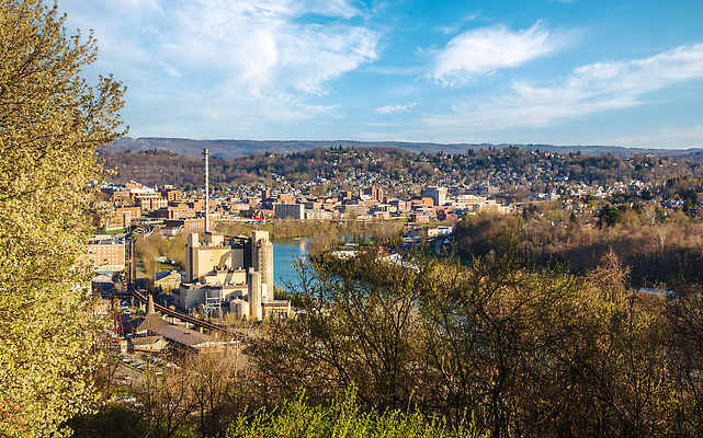 포토 JPG 해외이미지 산 파노라마 풍경 사람없음 건물 강 도시풍경 사무실 미국 봄 도시 도심 대학교 타운 스카이라인 해외202310 해외포토 건축물 계절 북아메리카 비즈니스 학교 촬영기법 파일형식