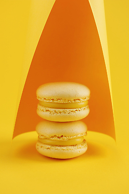 포토 JPG 해외이미지 사람없음 노란색 달콤 마카롱 해외202310 해외포토 컬러 디저트 맛 파일형식