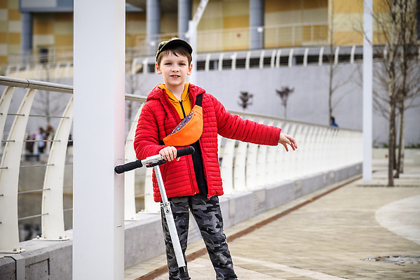 포토 JPG 해외이미지 백인 라이프스타일 커플 공원 행복 도로 어린이 스포츠 학교 가족 교통시설 자연 거리 함께함 건강 사랑 한명 안전 사람 소년 야외 10대 친구 운동 뷰티 여행객 봄 스쿠터 도시 승차 혼자 해외202310 해외포토 서양인 1 계절 공공시설 교육 남자 감정 길 교통 컨셉 관계 모션 청소년 생활 오토바이 시설 생태계 파일형식