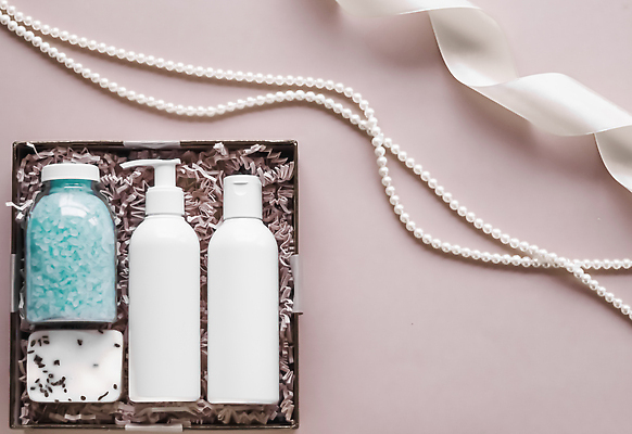 포토 JPG 해외이미지 무료이미지 리본 사람없음 상자 화장품 오브젝트 담기 진주 비누 입욕소금 해외202310 해외포토 모션 위생용품 뷰티 미용용품 보석 소금 파일형식