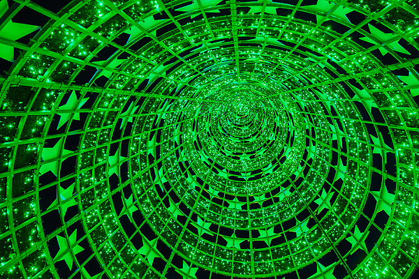 포토 JPG 해외이미지 나무 별 여행 크리스마스 겨울 건축양식 휴가 조명 거리 사람없음 야외 건물 장식 초록색 관광지 빛 도시풍경 크리스마스트리 여행객 새벽 축하 도시 도심 야간 저녁 12월 포르투갈 정사각형 타운 전나무 빛망울 랜드마크 리스본 옛날 인공 해외202310 해외포토 자연요소 도형 식물 건축물 계절 기념일 건축 유럽 컬러 컨셉 사람 풍경 날짜 파일형식