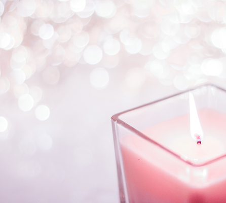 포토 JPG 해외이미지 분홍색 촛불 사람없음 반짝임 낭만 보케 빛망울 해외202310 해외포토 컬러 컨셉 초 모션 빛 파일형식