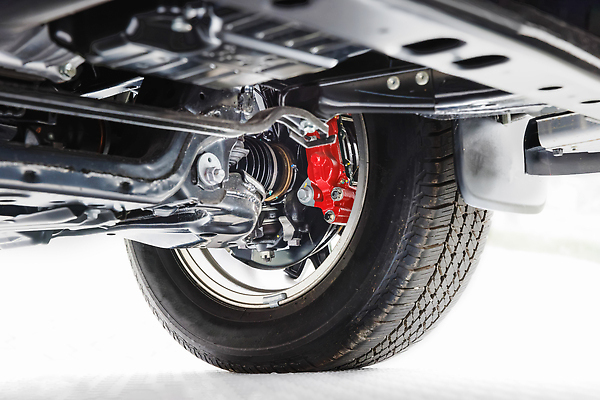 포토 JPG 해외이미지 도로 이동 부분 자동차 사람없음 금속 바퀴 뜨거움 수리 브레이크 서비스 타이어 유지 교체 용접 자동 지원 차고 철강 해외202310 해외포토 길 육상교통 컨셉 교통시설 재질 파일형식