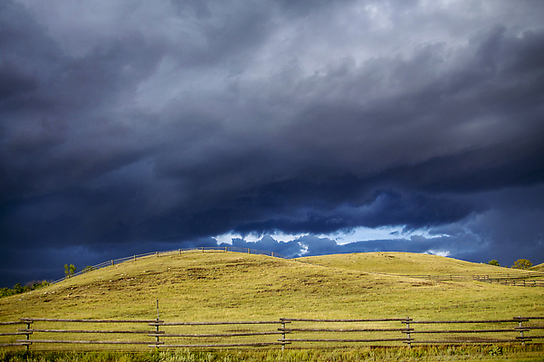포토 JPG 해외이미지 구름 길 캐나다 농업 자연 하늘 날씨 풍경 사람없음 야외 여름 뷰티 시골 위험 폭풍 뇌우 밭일 심각 폭풍우 힘찬 수평선 해외202310 해외포토 자연요소 계절 산업 컨셉 북아메리카 비_날씨 자연재해 생태계 파일형식
