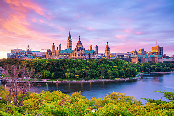 포토 JPG 해외이미지 시계 캐나다 건축양식 하늘 지붕 파노라마 풍경 사람없음 야외 건물 강 일출 탑 일몰 도시 역사 도심 큼 언덕 스카이라인 천연기념물 국회 고딕 랜드마크 수도권 정부 정치 해외202310 해외포토 건축물 건축 북아메리카 촬영기법 노을 크기 지역 파일형식