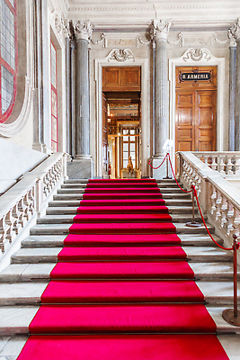 포토 JPG 해외이미지 전통 건축양식 창문 바닥 주택 미술 사람없음 내부 건물 빨간색 뷰티 문 계단 이탈리아 카펫 궁전 수확 역사 고급 우아함 맨션 그림 박물관 복고 대리석 땅바닥 해외202310 해외포토 건축물 건축 유럽 컬러 컨셉 고건축 농업 재료 문화예술 파일형식