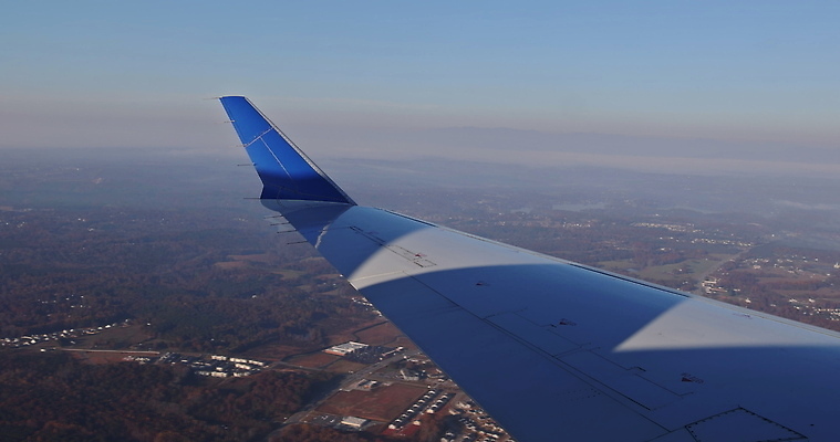 포토 JPG 해외이미지 구름 지구 여행 날개 창문 교통시설 자연 하늘 날씨 비행기 풍경 사람없음 빛 우주 분위기 땅 고도 항공 천국 솜털 스카이라인 대패 수평선 해외202310 해외포토 자연요소 교통 컨셉 항공교통 대중교통 시설 생태계 파일형식