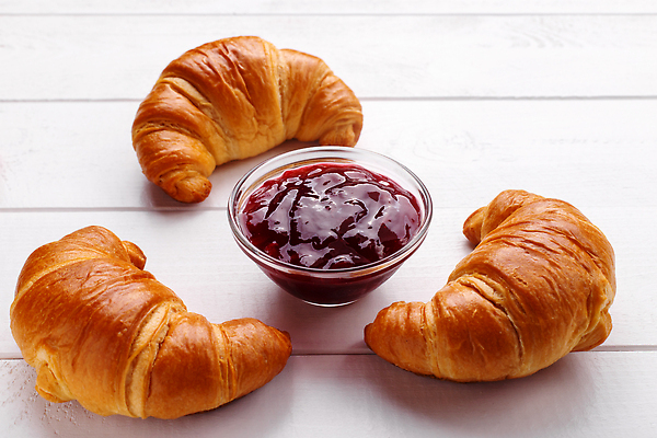 포토 JPG 해외이미지 전통 커피 음식 빵 백그라운드 탁자 아침 디저트 요리 사람없음 목재 갈색 카페 빵집 아침식사 정상 굽기 메뉴 롤 버터 프랑스어 핸드메이드 해외202310 해외포토 주간 나무 문자 음료 컬러 가구 재료 상점 식사 구이 파일형식