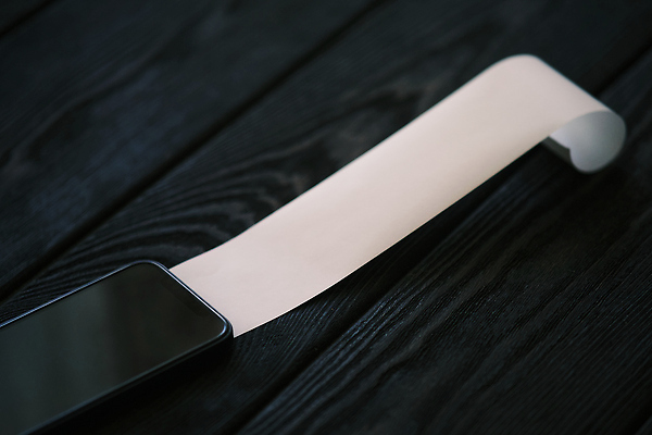 포토 JPG 해외이미지 돈 비즈니스 통신 성공 사람없음 금융 경제 스마트폰 핸드폰 사무실 디지털 저축 작업실 재산 연결 휴대용 무선전화기 계약 전자 온라인 회계 전자상거래 플랫레이 카피스페이스 미니멀리스트 비어있는 해외202310 해외포토 컨셉 전자제품 스마트기기 공백 플랫 전화기 오브젝트 파일형식