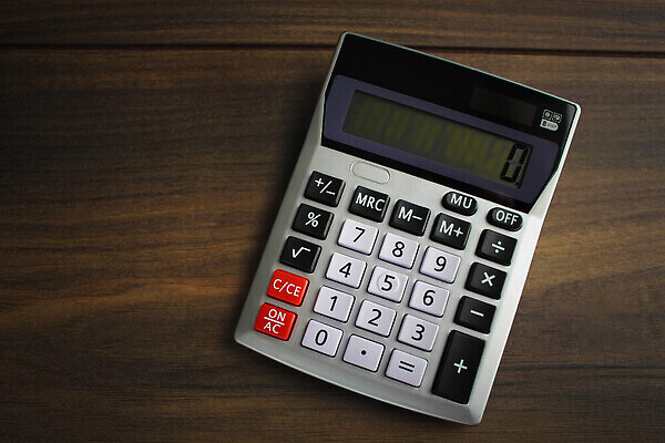 포토 JPG 해외이미지 식물 백그라운드 컨셉 돈 비즈니스 탁자 성공 직장 사람없음 목재 금융 경제 글로벌 사무실 펜 디지털 동전 공책 계산기 작업실 황금 암호 주식 심볼 사인 속도 무역 투자 상업 진행 마케팅 세금 가상 해외202310 해외포토 나무 산업 가구 회사 재료 문구용품 필기구 장비 재산 파일형식