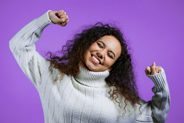 포토 JPG 해외이미지 백인 1 손 응시 남자 감정 얼굴 포즈 백그라운드 휴식 주택 실내 피곤 한명 사람 소년 성인 스트레칭 꿈 표현 잠 입 지루함 하품 게으름 고립 과로 카피스페이스 해외202310 해외포토 서양인 시선 어린이 컨셉 내부 건물 신체부위 운동 공백 생리현상 파일형식