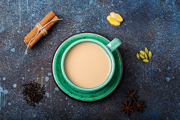 포토 JPG 해외이미지 음료 음식 백그라운드 겨울 재료 티타임 따뜻함 건강 사람없음 컵 어둠 우유 가을 바위 시골 뜨거움 차 달콤 혼합 인도인 유기농 생강 테라피 항공촬영 라떼 마살라 시나몬 채식주의자 핸드메이드 해외202310 해외포토 외국인 식기 웰빙 계절 커피 뷰포인트 채소 휴식 유제품 동양인 뷰티 돌_바위 맛 채식 파일형식