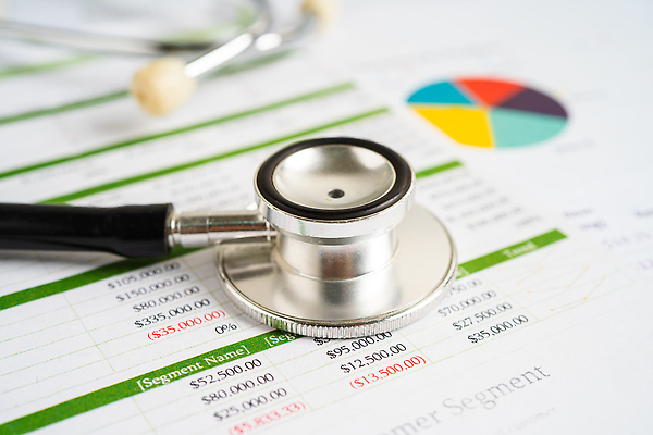 포토 JPG 해외이미지 손 여자 행복 가족 친절 주택 건강 병원 사랑 사람 동양인 성인 사람없음 빨간색 세계 힘 놀이방 고통 환자 잡기 질병 은퇴 기부 장애 월 돌봄 심장병 옛날 전국 지원 헬프 노화 자선단체 안락 해외202310 해외포토 감정 컬러 컨셉 의학 관계 모션 인종 건물 신체부위 도움 그룹 날짜 자선 파일형식