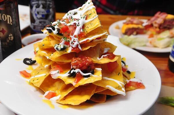 포토 JPG 해외이미지 접시 음식 재료 디저트 요리 사람없음 물 파란색 케이크 얼음 브런치 레시피 버터크림 해외202310 해외포토 자연요소 식기 컬러 식사 크림 파일형식