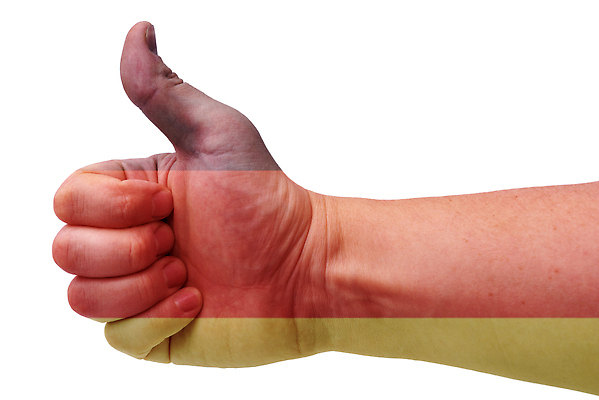 포토 JPG 해외이미지 손 행복 유럽 스포츠 여행 백그라운드 컨셉 비즈니스 성공 독일 사람 사람없음 축구 힘 페인트 흰색 깃발 우승 최고 결과 큼 심볼 확인 긍정 대회 고립 승인 승자 우수 전국 지원 토너먼트 영광군 해외202310 해외포토 감정 나라 컬러 신체부위 구기 크기 전라남도 절기 파일형식