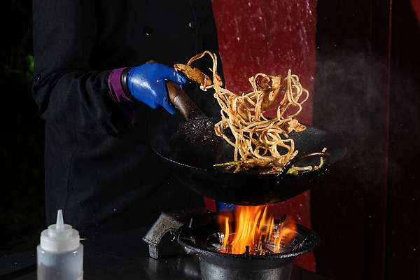 포토 JPG 해외이미지 전통 음식 채소 불 양파 거리 건강 육류 사람없음 상자 주방 식당 요리사 식사 저녁식사 튀김 면 뜨거움 투명 맛 기름 해산물 매움 아스파라거스 후추 칠레 대두 해외202310 해외포토 자연요소 직업 컨셉 식재료 상점 남아메리카 향신료 파일형식