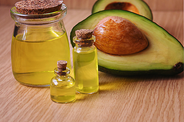 포토 JPG 해외이미지 사람없음 오일 삼베 아보카도 에센스 오일병 나무배경 해외202310 해외포토 음식 백그라운드 과일 화장품 파일형식 천_직물