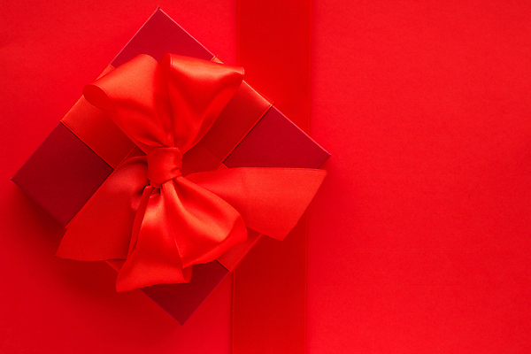 포토 JPG 해외이미지 리본 백그라운드 포장 선물 사람없음 빨간색 상자 화려 카피스페이스 해외202310 해외포토 컬러 컨셉 공백 파일형식