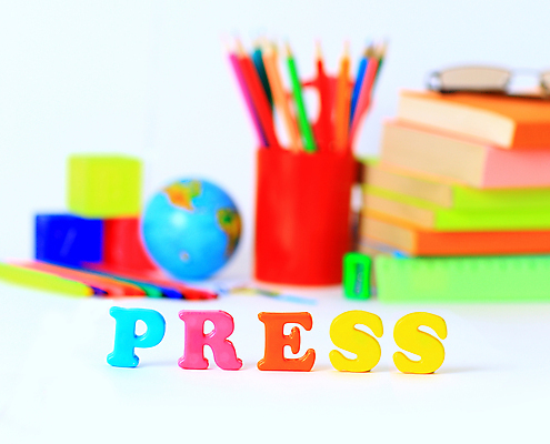 포토 JPG 해외이미지 무료이미지 교육 문구용품 사람없음 책 단어 학습 지구본 오브젝트 연필꽂이 언론 엘리먼트 레터링 해외202310 해외포토 문자 파일형식 무료콘텐츠