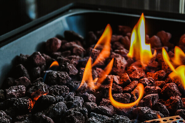 포토 JPG 해외이미지 손 어린이 음식 백그라운드 가족 불꽃 따뜻함 사탕 요리 사람없음 야외 목재 소풍 검은색 하이킹 흰색 대접 뜨거움 그룹 꼬치 달콤 맛 그릴 야간 저녁 모닥불 바비큐 굽기 먹기 벽난로 토스트 숯 충동구매 내추럴 마시멜로우 화상 맛있는 해외202310 해외포토 자연요소 나무 빵 컬러 컨셉 재료 관계 모션 주방용품 불 레저 디저트 사람 신체부위 쇼핑 야외활동 상처 구이 과소비 파일형식