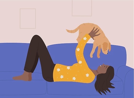 EPS 해외이미지 전신 라이프스타일 여자 반려견 일러스트 함께함 한명 들기 성인 소파 눕기 강아지 성인여자한명만 해외202310 해외일러스트 1 컨셉 의자 모션 사람 생활 반려동물 개 여자한명만 성인여자만 파일형식 벡터