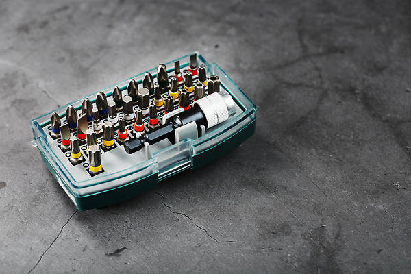 포토 JPG 해외이미지 직업 디자인 산업 백그라운드 손잡이 사람없음 빛 세트 상자 머리 금속 힘 기계 장비 회색 기구 공구 나사 업무 오픈 작업실 드라이버 운전사 수리 은색 플라스틱 목수 무선 목공예 DIY 토막 설치 송곳 조작 철강 하드웨어 힘찬 많음 해외202310 해외포토 컬러 컨셉 재질 취미 신체부위 컴퓨터 도구 작업 공예 파일형식