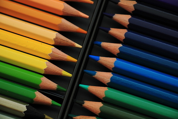 포토 JPG 해외이미지 선 컬러 컨셉 무지개 주택 창조 사람없음 목재 연필 사무용품 공구 그리기 팔레트 배열 그림 크레파스 예술가 줄서기 해외202310 해외포토 자연요소 나무 재료 모션 문구용품 학용품 건물 필기구 도구 파일형식