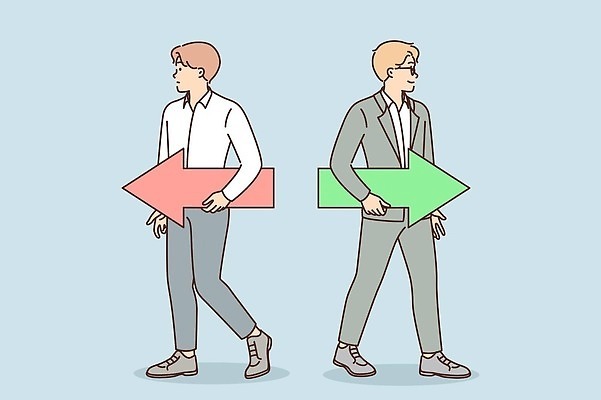 EPS 해외이미지 전신 남자 화살표 일러스트 비즈니스 들기 정장 성인 두명 빨간색 초록색 걷기 성인남자만 해외202310 해외일러스트 옷 컬러 모션 사람 남자만 성인만 파일형식 벡터