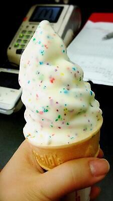 포토 JPG 해외이미지 음식 디저트 사람없음 얼음 컵케이크 크림 버터크림 해외202310 해외포토 자연요소 케이크 파일형식