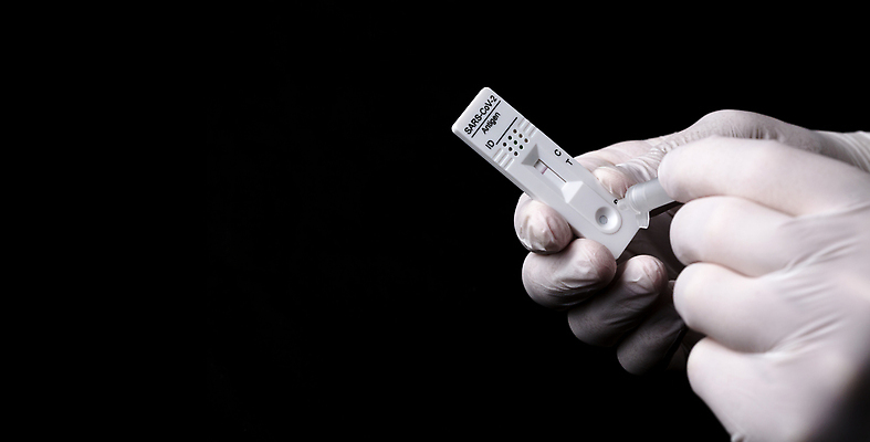 포토 JPG 해외이미지 건강 병원 실험 가면 사람없음 약 장비 시험 환자 의사 실험실 호흡기관 바이러스 결과 질병 분석 속도 긍정 감염 전염 미생물 튜브 면역력 백신 부정적 전염병 사스 코로나바이러스 해외202310 해외포토 교육 감정 컨셉 의학 생물 의료진 장기_의학 파일형식