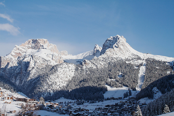 포토 JPG 해외이미지 유럽 자연 휴가 사람없음 이탈리아 가장자리 숲 가루 산등성이 알프스 통과 카피스페이스 해외202310 해외포토 나라 산 공백 둘레 생태계 파일형식