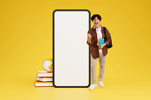 포토 JPG 해외이미지 전신 학생 남자 백그라운드 가방 한명 서기 들기 성인 책 스마트폰 노란색 지구본 스크린 파이팅 목업 성인남자한명만 카피스페이스 해외포토 1 잡화 컬러 모션 사람 핸드폰 스마트기기 공백 남자한명만 성인남자만 파일형식